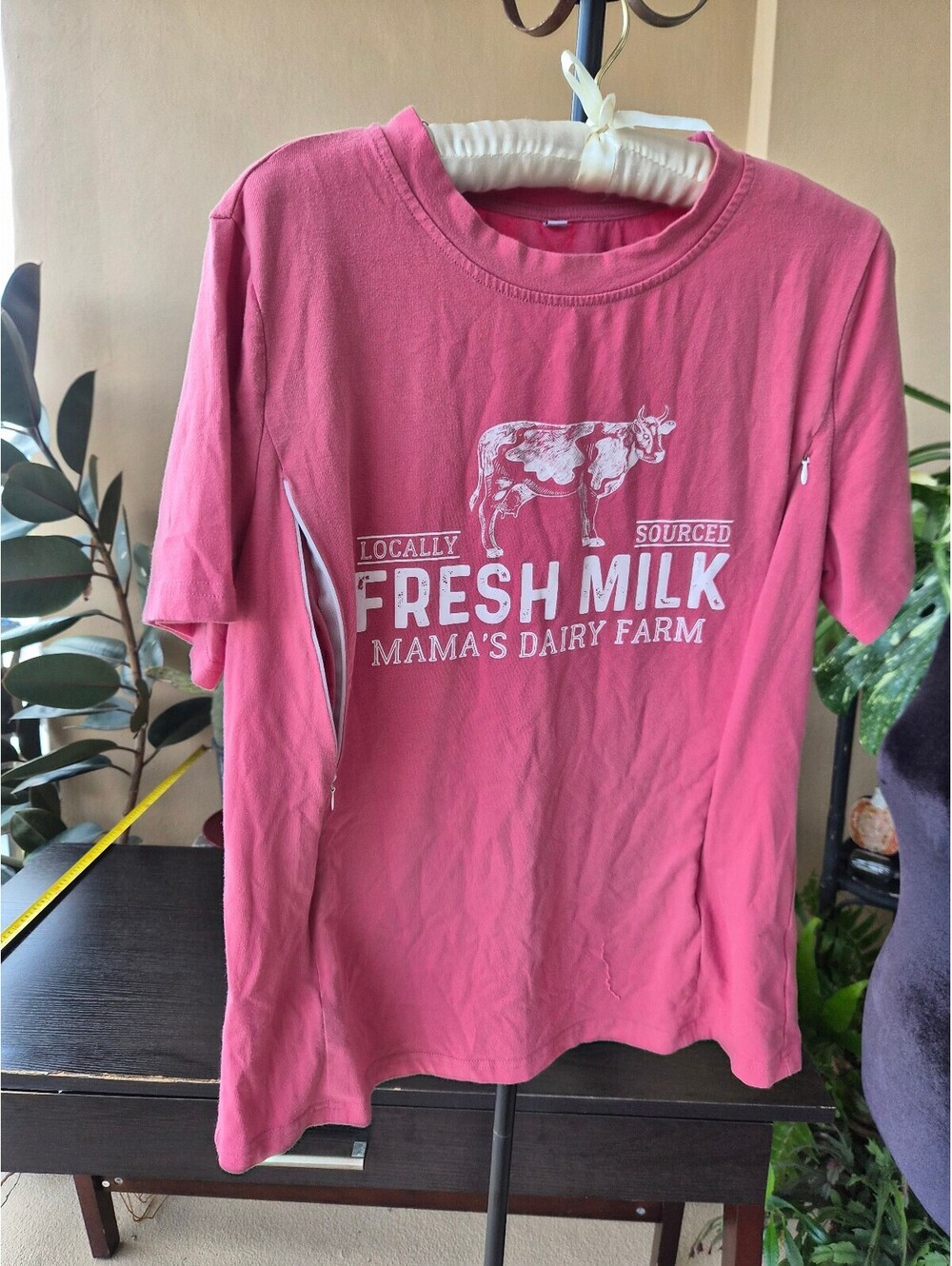 Fresh Milk Mama’s Dairy Farm Nursing T-Shirt Hidden Zippers Size M